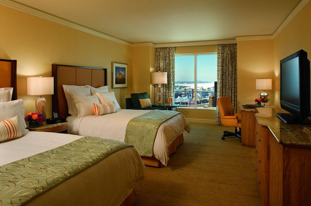 The Ritz-Carlton, Cleveland Exterior foto